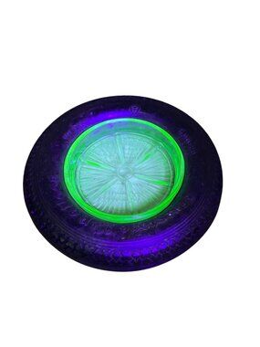 Vtg Uranium Glass Firestone Balloon Tire Ashtray Center Glows Advertising USA